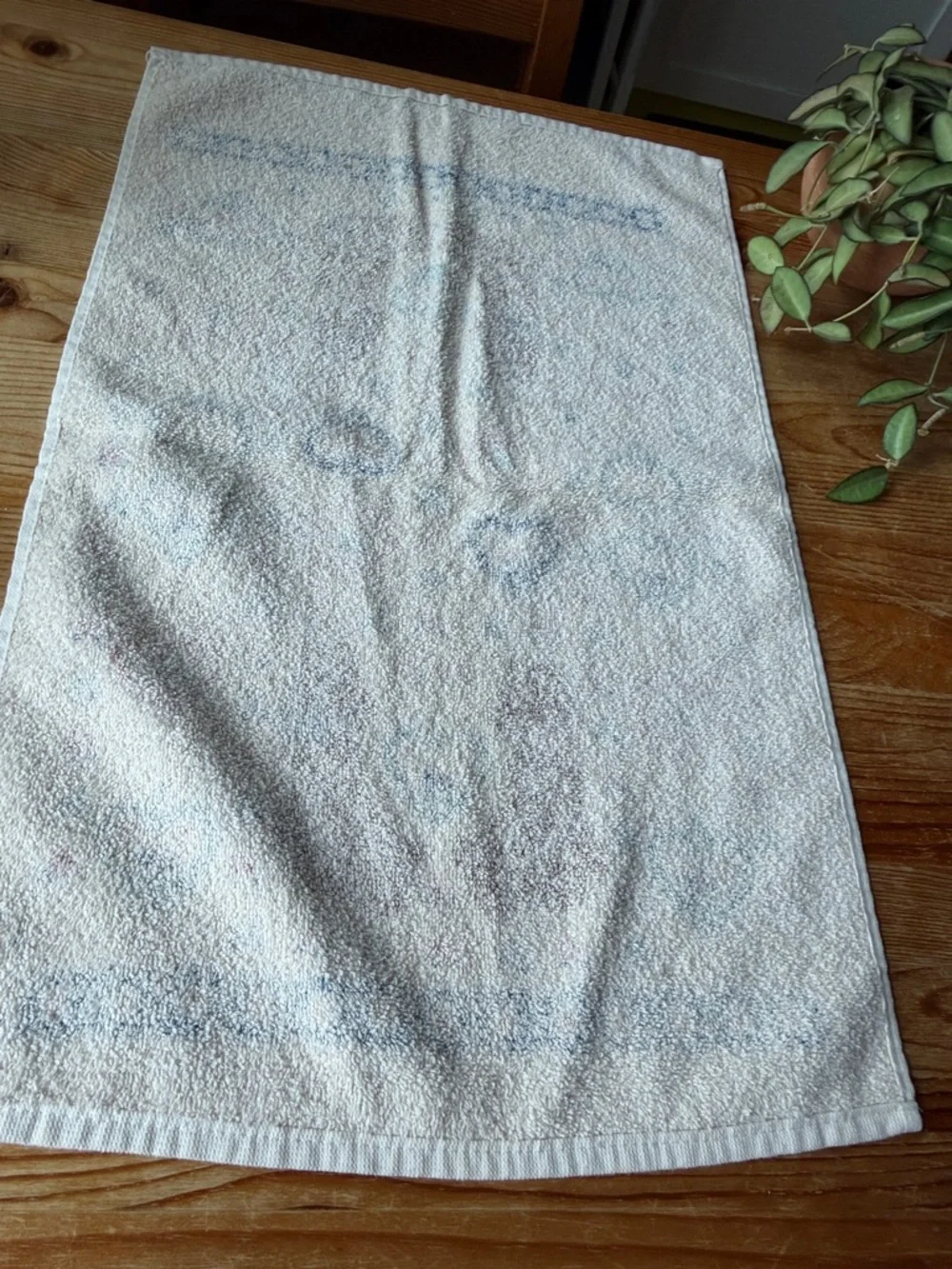 Vintage Bear Heart Printed Hand Towel